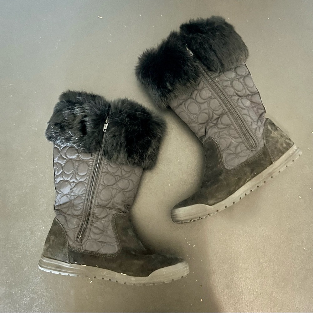 Coach Talen black quilted fur trim winter boots 5.5